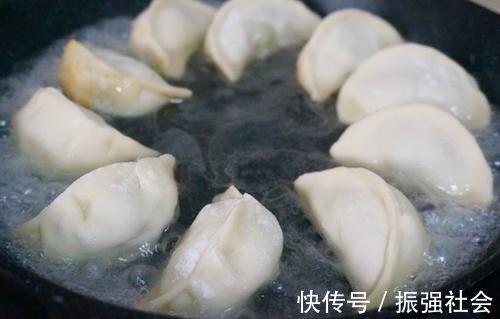 大年初一,不管家有钱没钱,也要多吃这菜,寓意牛年好事不断