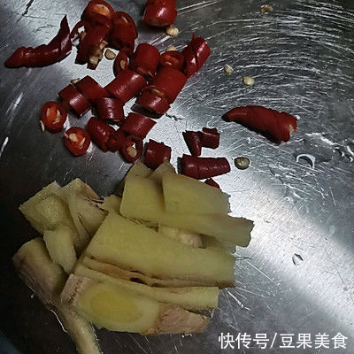 小米辣|让人闻香止步的香辣蟹