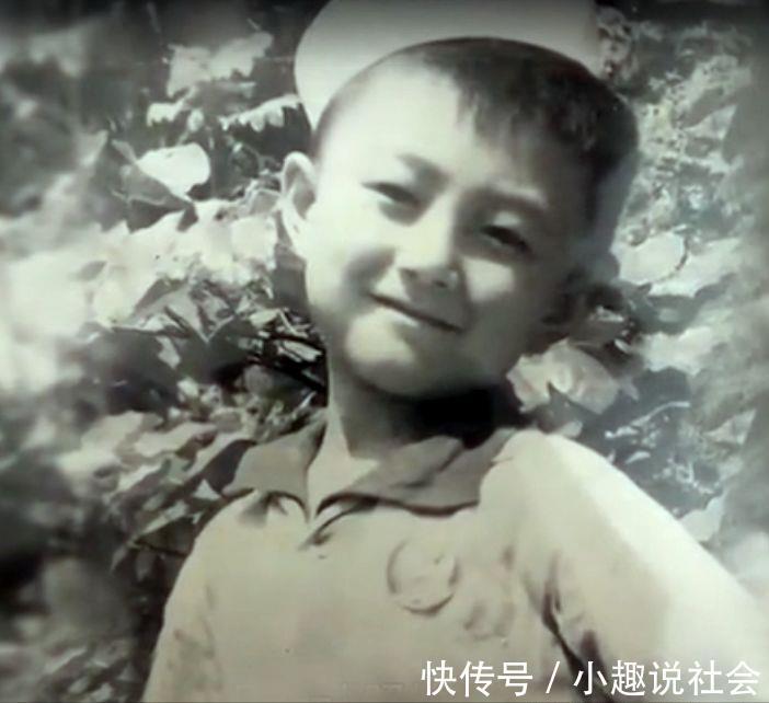 央視《新聞聯(lián)播》前主播王寧家里很是依賴妻子，對(duì)女兒很是愧疚