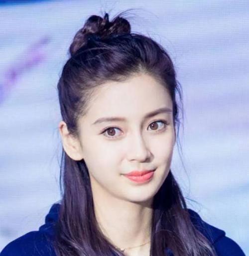 扎发|如何扎丸子头?时尚达人亲自示范,最简单丸子头扎法