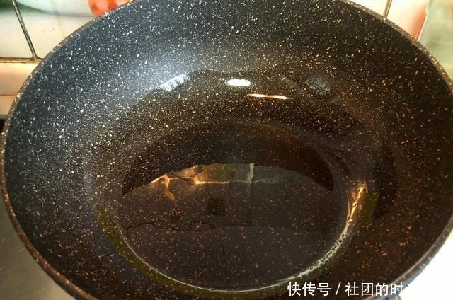  素菜|这盘素菜比鱼鲜比肉香，难怪这么贵，一年一季别错过，且吃且珍惜