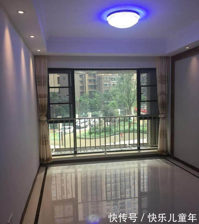 淋浴柜|这就是所谓的精装房,一看就傻掉了!这就是开发商所谓精装房?