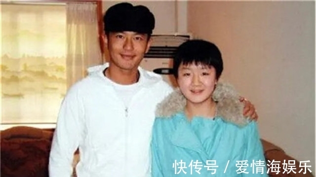 黄晓明|黄晓明自豪能蹭陈梦热度,中餐厅学做菜给她接风,要送最好的茶叶