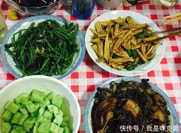 a43|北漂的心酸:夫妻俩人共月入3万却从不敢下馆子,只敢做点家常菜