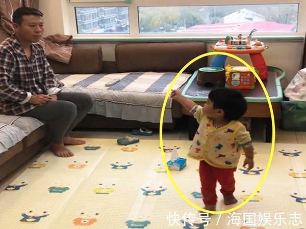 女儿|爸爸地位太低,和女儿“顶嘴”摊上事,网友小棉袄是黑心棉的啊