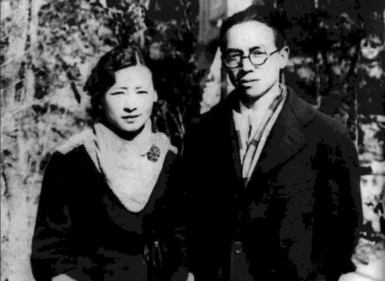 梁思成夫妇|好惨一男的,金岳霖每天定点进入林徽因卧室,梁思成却假装没看见