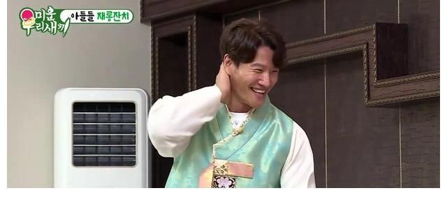 用過(guò)的濕巾洗洗再用，三年沒買過(guò)衛(wèi)生紙，金鐘國(guó)太節(jié)儉引媽媽擔(dān)心