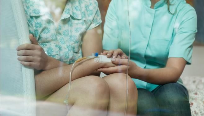 服用中药|癌症患者得吃多久中药?预防复发2年,放化疗吃1年,那晚期呢?