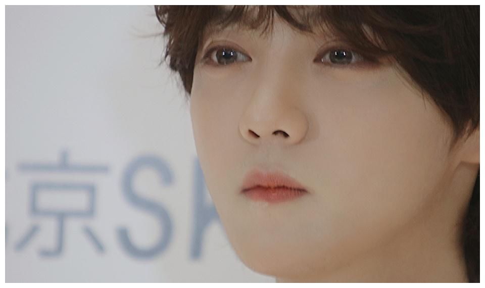 鹿晗表示化妆不分性别 之前被吐槽颜值下降 这次颜值回春了吗 全网搜