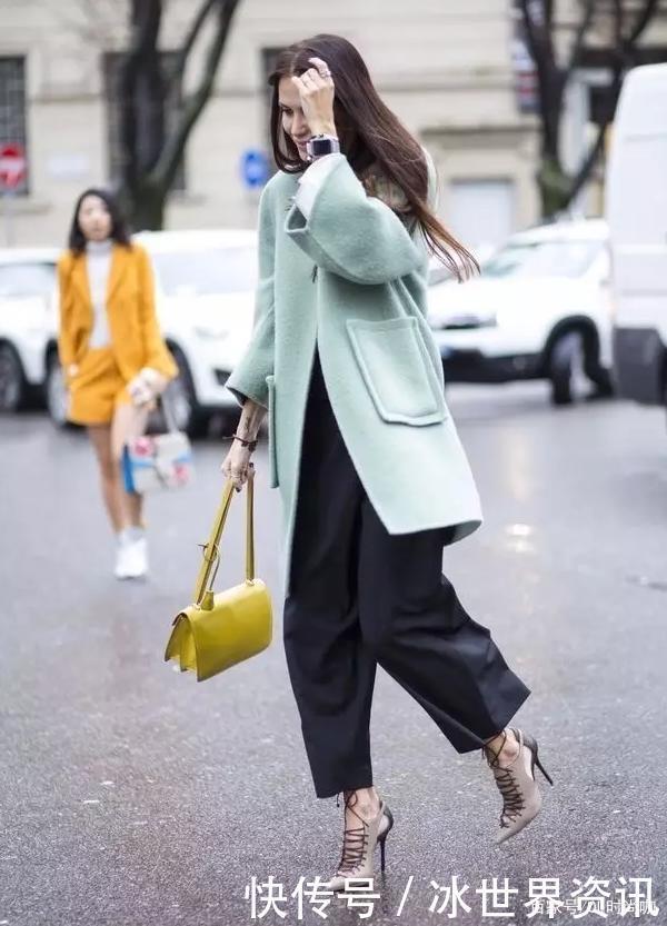 女人过了40岁,多穿这3种简约高级色,显白不说还能减龄