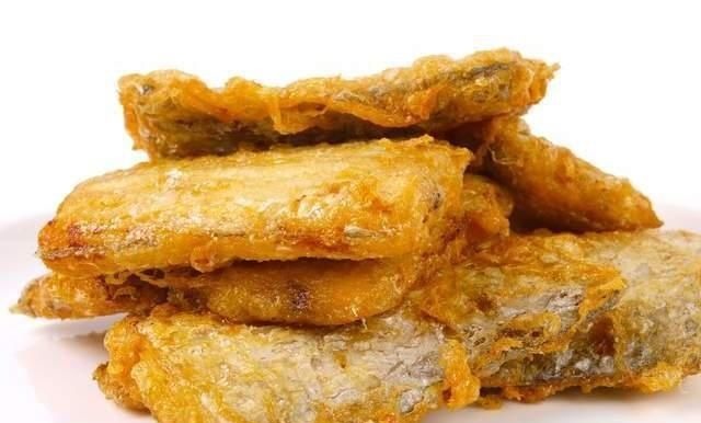 炸带鱼，裹面粉和淀粉都不对，邻居大厨教我做法，外酥里嫩不回软
