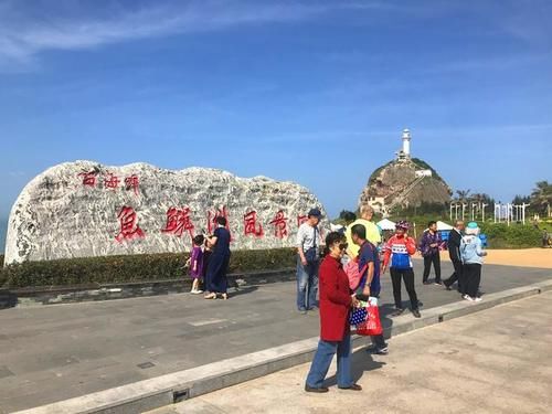 在海南东方逛早市，与东北有何不同？海边的早餐就该这样