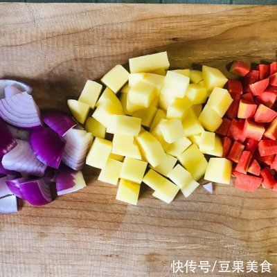 吃光|今天我吃光5碗饭的秘诀是咖喱饭...