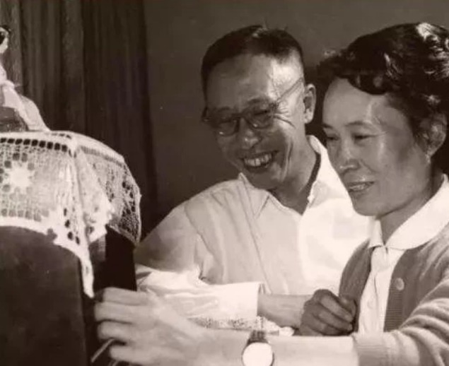 当年|当年溥仪第一次发工资,他全部买这种东西,让人理解不了