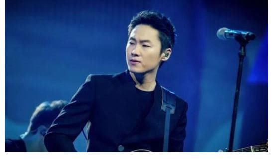 张碧晨|杨坤声称好声音没戏了 好声音悄然变味 导师变8个多少有点酸呢