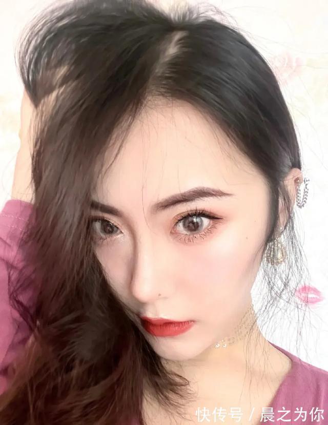 翘臀|国产99年健身翘臀少女,一张旗袍私照撩爆直男,前凸后翘很惹眼