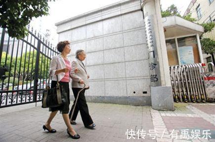 国医|满百岁的国医朱南孙,目前仍出诊,长寿秘诀不吃两物,做两事