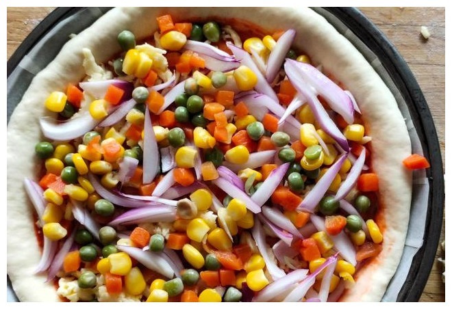 在家做披萨原来这么简单,学会再也不用叫外卖,底部酥脆咸香软糯