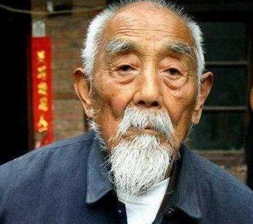 于德元|一挺机枪，一柄8斤大刀，6颗手榴弹，演绎抗日中国热血男儿！