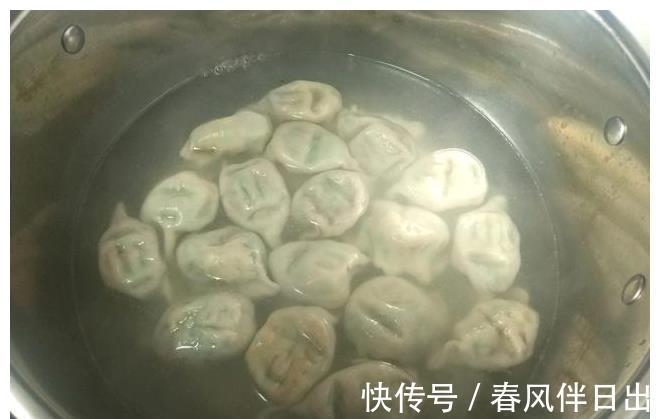 纤维素|这种蔬菜被称为“洗肠草”,纤维素比芹菜还高,用来包饺子超好吃