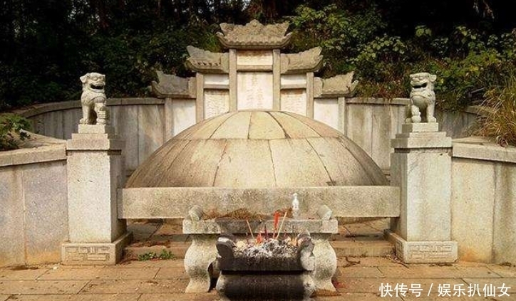 墓葬|专家抢救曾国藩的墓葬,进去后发现异样慌忙退出,并下令永久封存