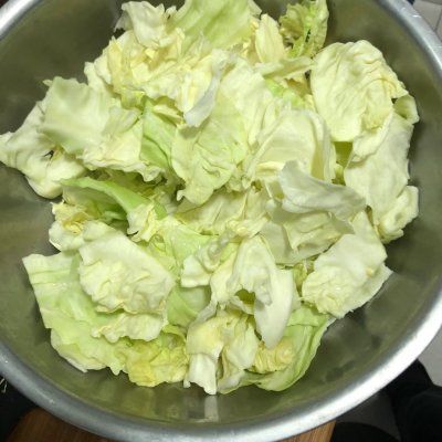  两块钱|两块钱搞定一道家常美食手撕包菜