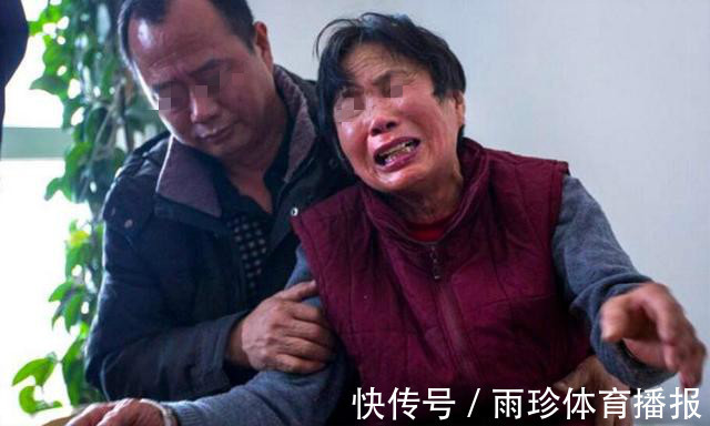 父母|拒绝抚养2岁妹妹,父母将25岁女儿告上法庭:我们只想给你留个伴