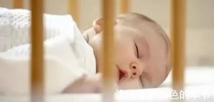 摇篮曲|宝宝必须天天睡午觉吗？专家告诉你，过了这个年龄段就可以放松了