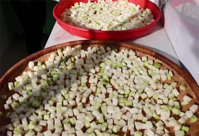 花椒粉|腌萝卜干的季节到了,香辣脆爽又好吃,做法简单,吃一年不怕坏