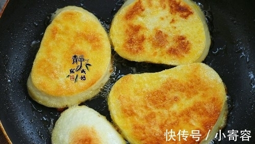 咸菜儿|北方人偏爱此早餐,5分钟就能煎1盘,金黄喷香,总吃不够