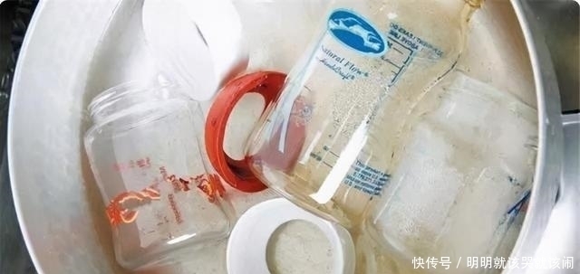 宝宝|有种“敷衍”叫开水烫奶瓶,家长太天真,致细菌超标,宝宝很受伤