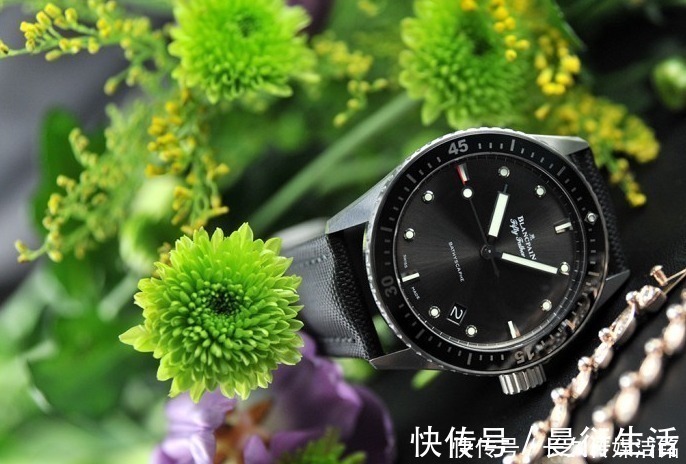 宝珀 盘点三款被埋没的男士潜水表,每一个单拎出来都不差