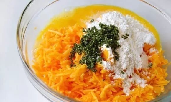 学会这几款煎饼,再也不用对着小吃摊流口水啦!