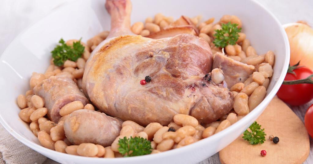 桑葚干|中老年群体,少吃点鸭肉猪肉,多来点这些食物,腿脚有力气身体棒