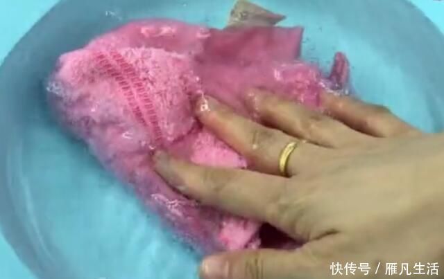 会长|毛巾洗得不彻底会长满螨虫,教你一招,只需一点它,毛巾干净如初