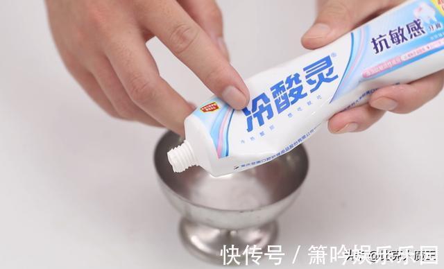 一滴水|白墙脏了不用重新刷,墙壁上抹一点,简单擦一擦就干净,省力省事