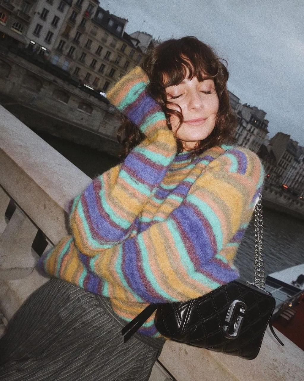  圣诞|不管过不过节！除了圣诞平安夜，这三款彩色毛衫整个冬天都能穿