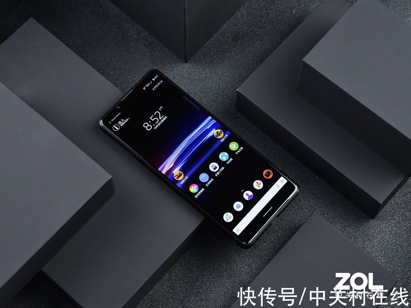 一万多的微单手机长啥样 索尼Xperia Pro-I图赏