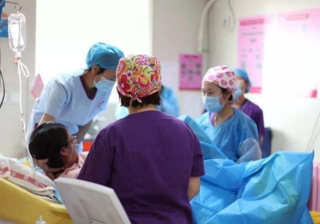 胎儿|当胎儿出生的一瞬间,孕妇身体是什么感受?宝妈的话让人感动