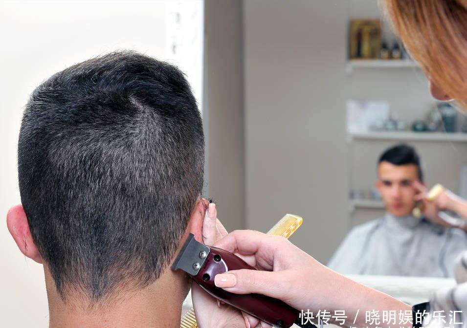 剪发|消费“50元”和“500元”剪发的人,区别不在钱上,而是谁给你剪
