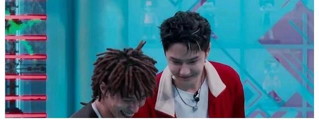 叶寅|街舞四首播就好评不断!王一博帮队友圆梦,用实力和人品赢得尊重