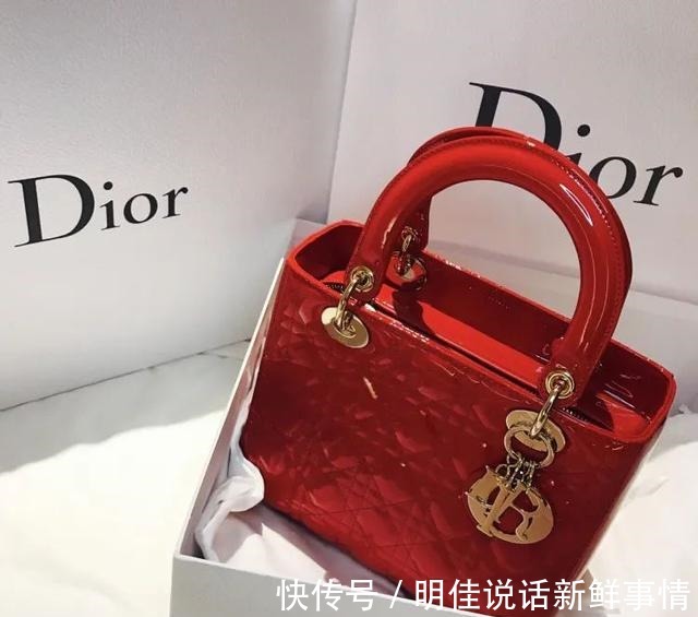 腮红 彩妆界颜值巅峰,那些美到舍不得用的浮雕彩妆盘~!