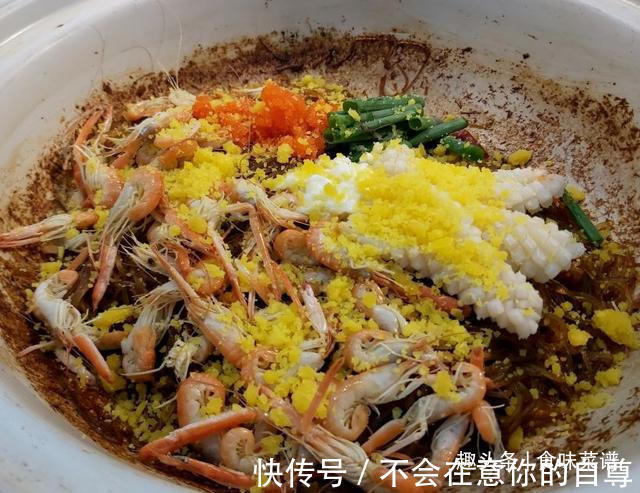 老丈人办升学宴，我随礼一千元，看看他安排的这桌菜，值多少钱