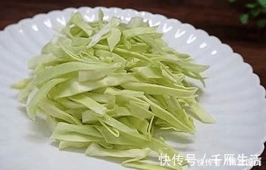 烧菜|这道菜我每星期都会做一两次,儿子爱吃又可以当饭吃省得烧菜了!