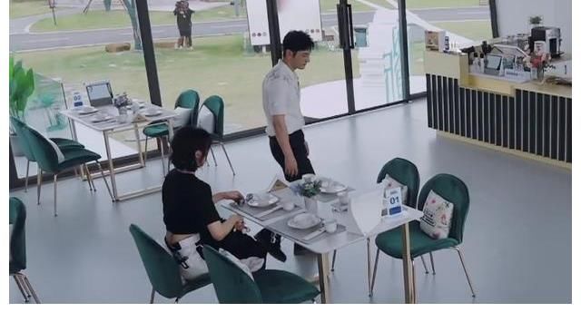 中餐厅|《中餐厅5》姚安娜黄晓明见面没话说，成年人的“社交”有点真实