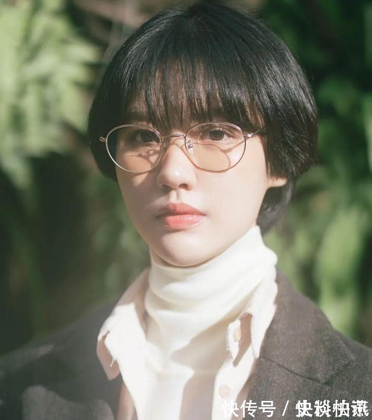 丸子头 温暖又治愈的唯美森系发型,让人一眼即沦陷