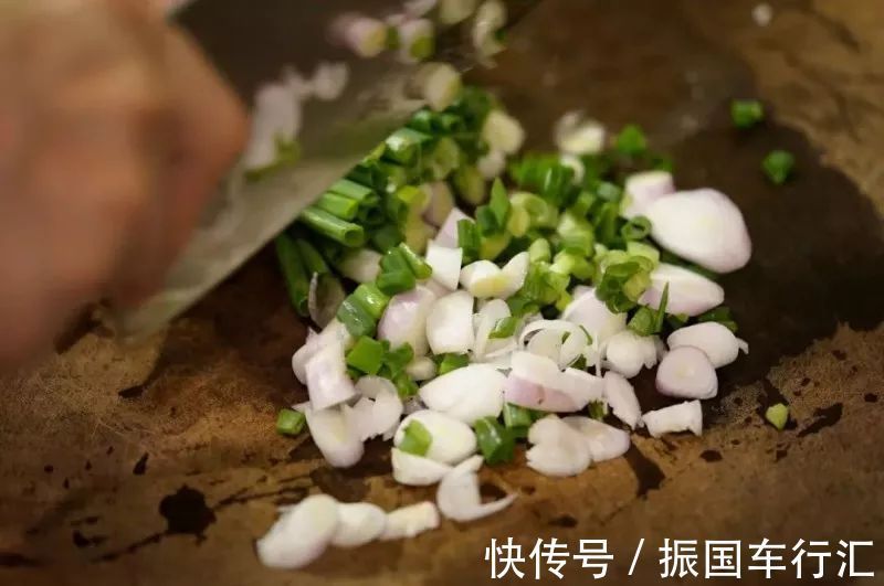 民间|一碗能够立马生血的民间补血粥，不用半点药材，养血安神健脾益胃