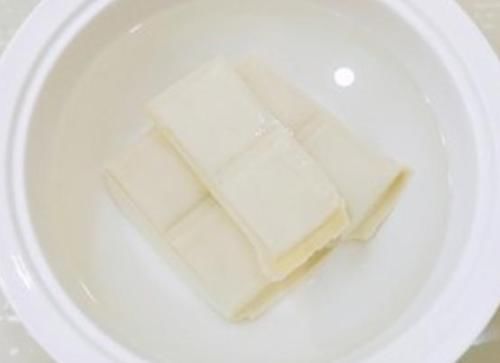 补充|老年人预防脑梗，补充叶酸很重要，如何补才正确？