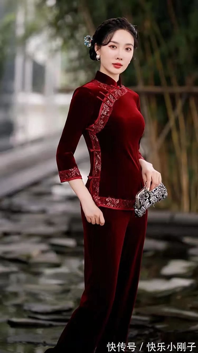 搭配 完美套装旗袍搭配,让你美翻整个秋季,这才是中国女性的独特风格