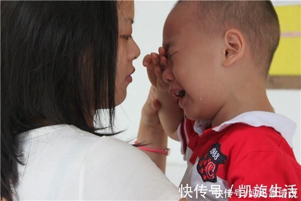 内心|受委屈就哭,和忍着不哭的娃娃,长大后会有哪些明显区别?